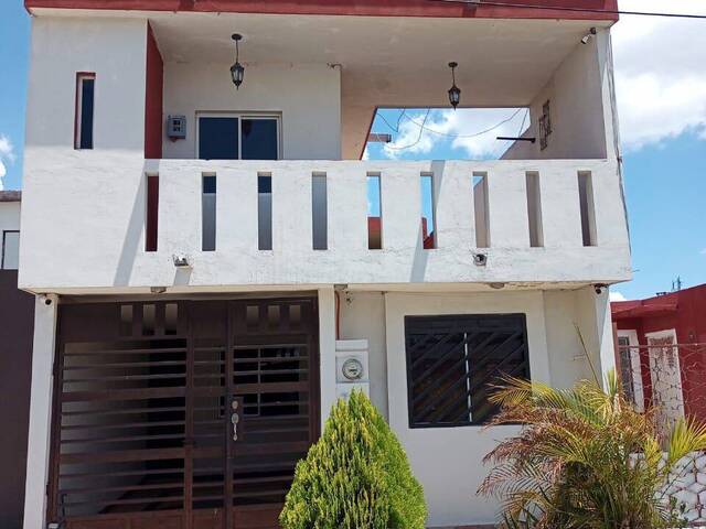 #15 - Casa para Venta en Juárez - NL